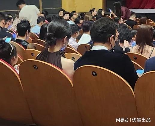 下滑得有点那快，卡塞米罗3次被过全场最高+5次丢失球权