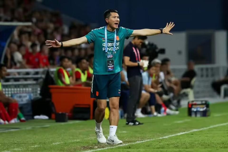 巴坎布喊话中国球迷：我是“快乐男孩”，世界杯请为民主刚果加油